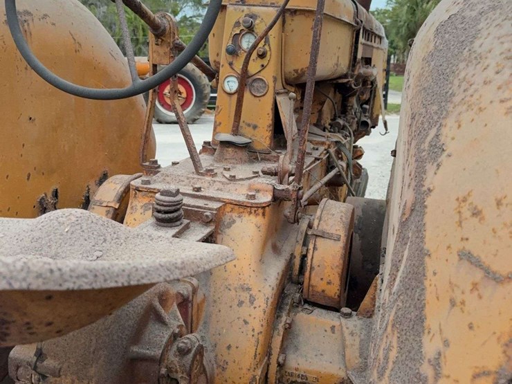 minneapolis-moline-utu-image-9