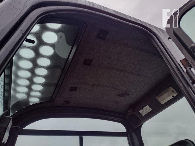 2008-bobcat-337g-image-13