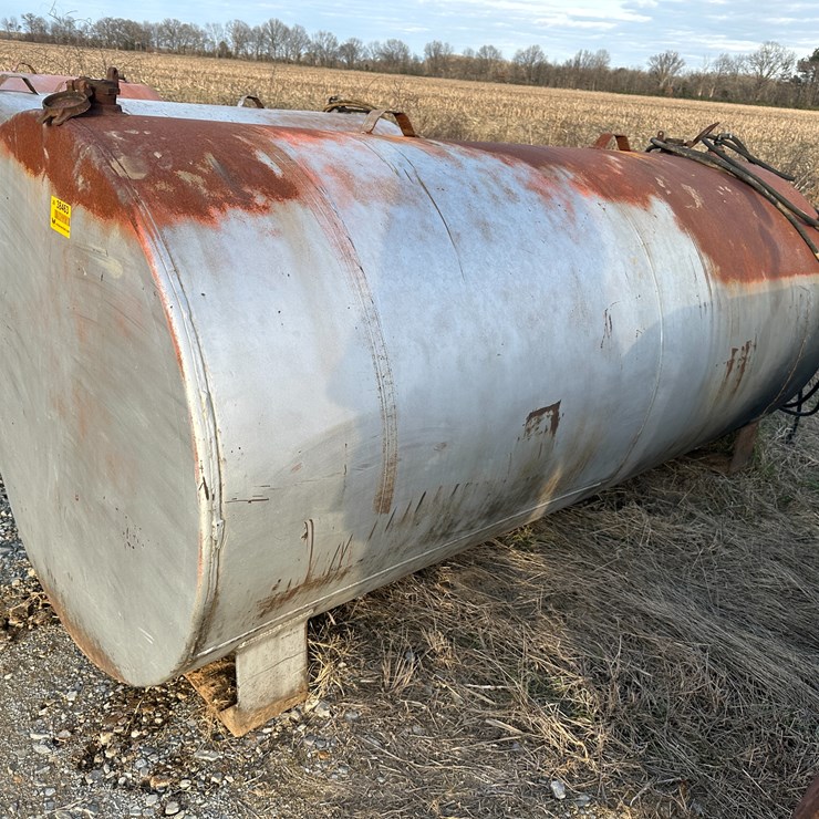 #38463 • ~575gal Fuel Tank