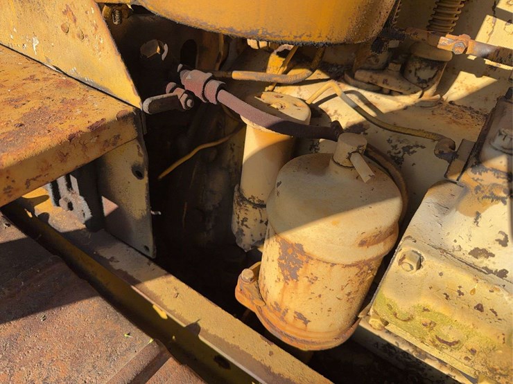 caterpillar-diesel-thirty-five-image-39