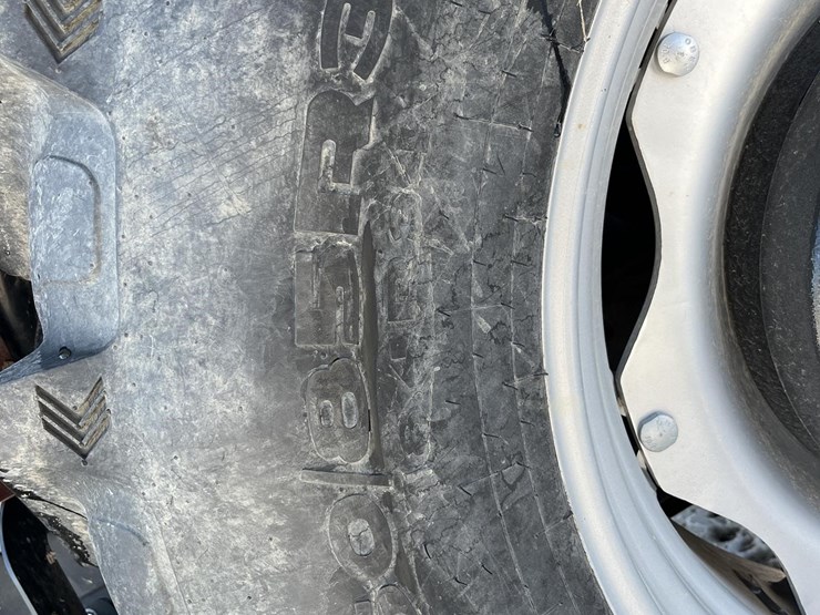 case-ih-100c-5825-image-9