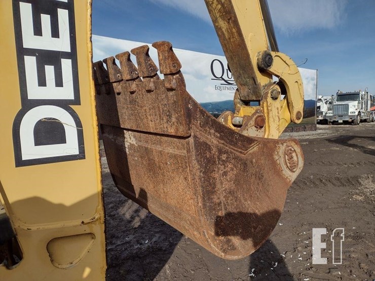 2005-deere-310g-image-29