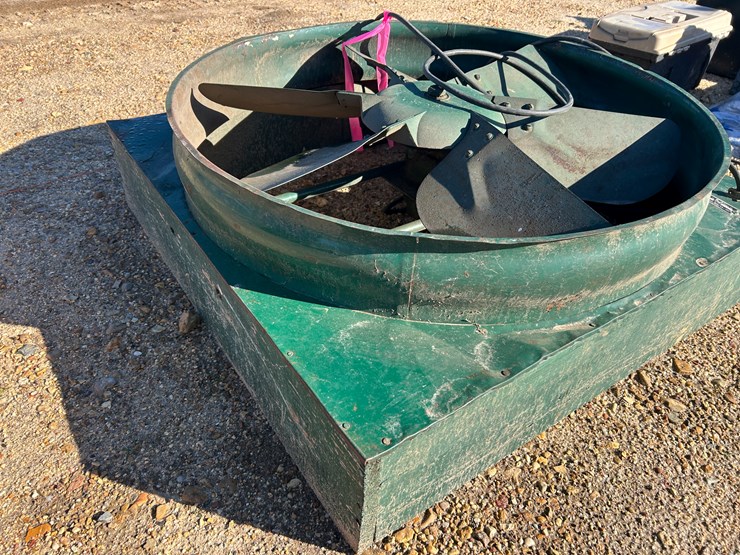 #37853-•-bar-brook-shop-fan-image-5