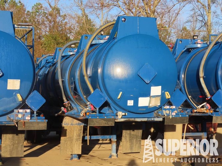 (x)-(7-3)-2018-worley-8,000-gal-3-axle-chemical-t...-image-1