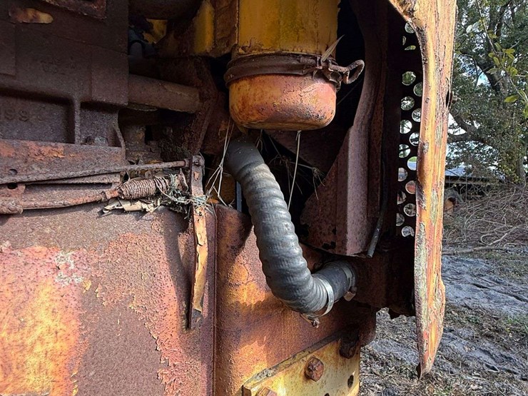 minneapolis-moline-orchard-lp-parts-tractor-image-8