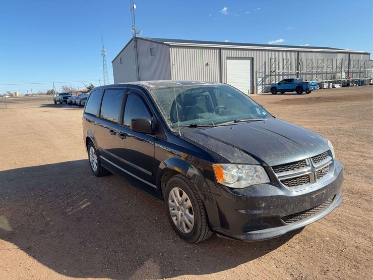 2013-dodge-grand-caravan-se-image-2