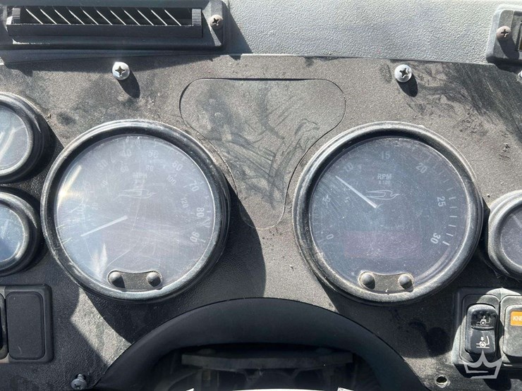 2007-bluebird-all-american-image-14