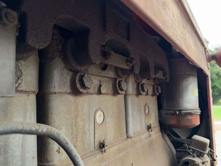 massey-ferguson-95-image-36