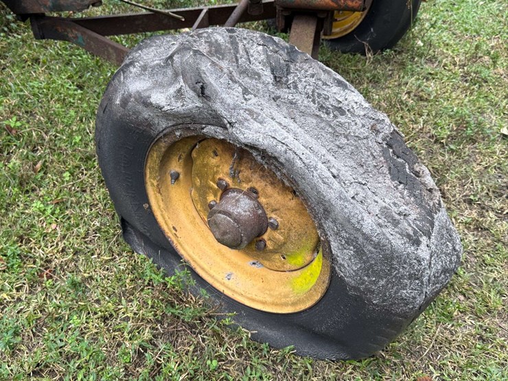 minneapolis-moline-jet-lp-orchard-image-23