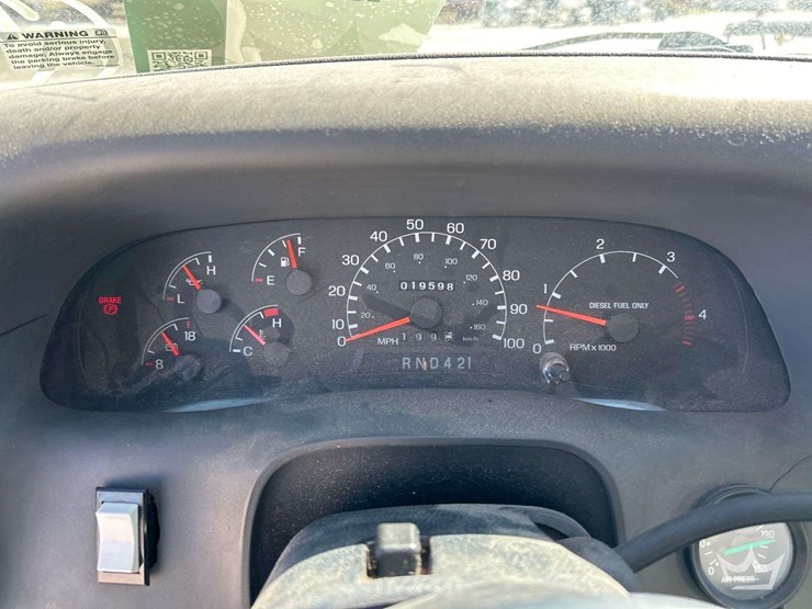 2006-ford-f650-image-16