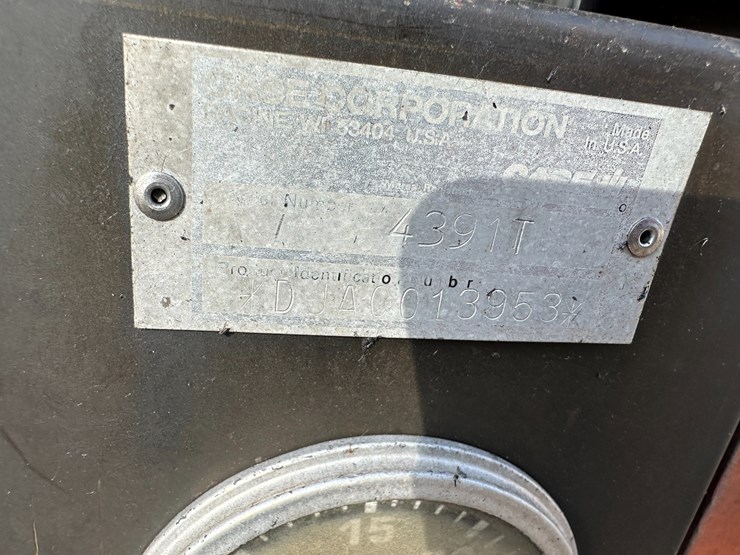 #38435-•-case-4391t-4-cyl-power-unit-image-28