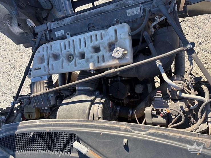 2002-ford-f650-image-9