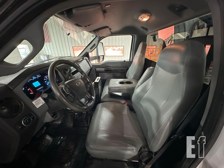 2023-ford-f650-sd-image-16