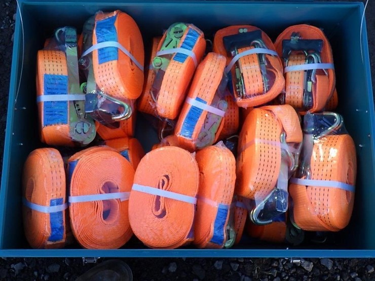 ratchet-tie-downs-24pc.-image-5