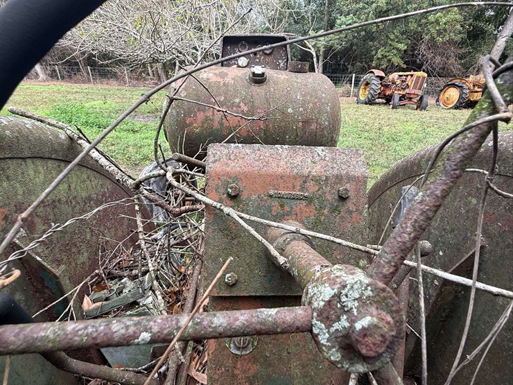 minneapolis-moline-jet-lp-orchard-image-12