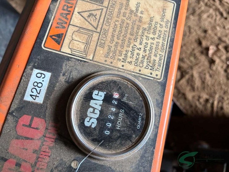 scag-36"-walk-behind-mower-showing-242-hours-image-7