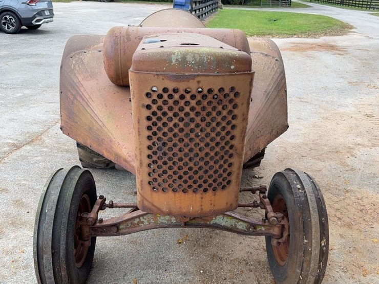 minneapolis-moline-lp-orchard-image-3