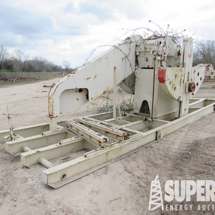 2013 INTERNATIONAL 160