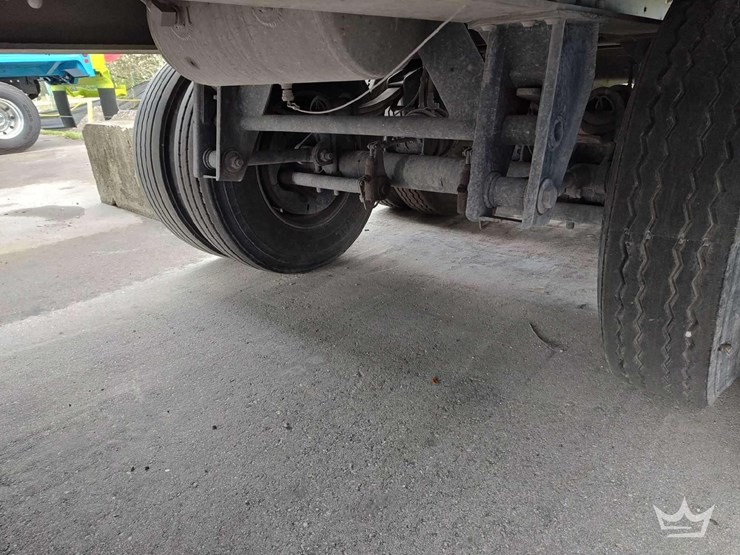 2023-titan-trailer-image-14