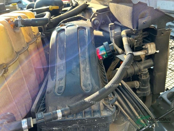 2019-ford-f750-image-33