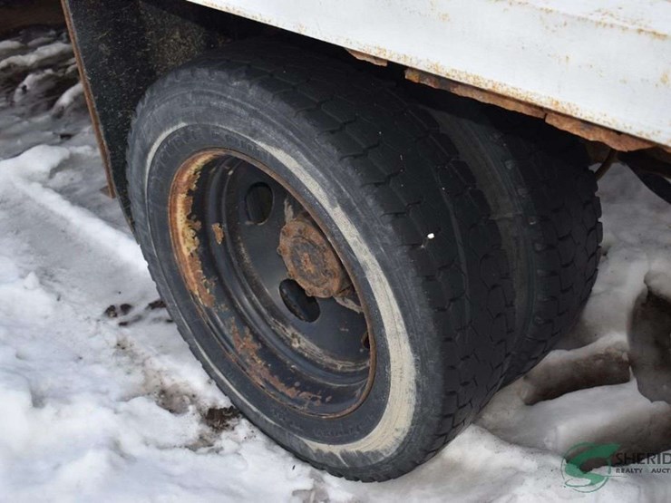 2000-ford-f550-image-5