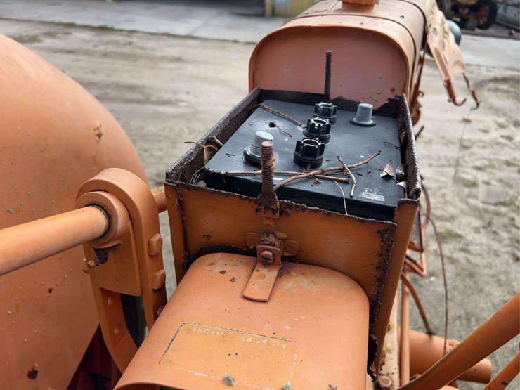 minneapolis-moline-ztu-image-45