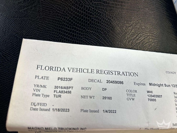 2016-kenworth-t800-image-5