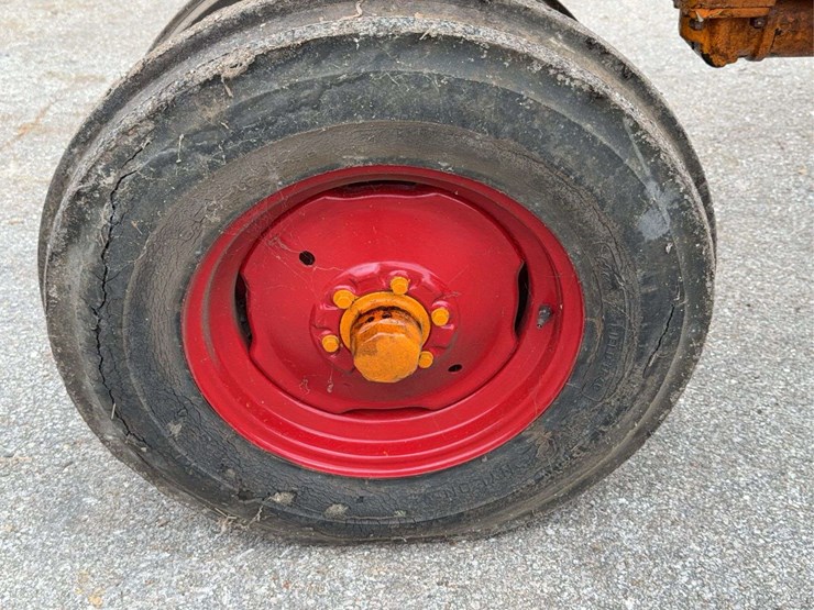 minneapolis-moline-image-39