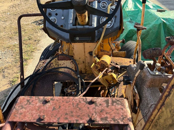 minneapolis-moline-g1000-image-25