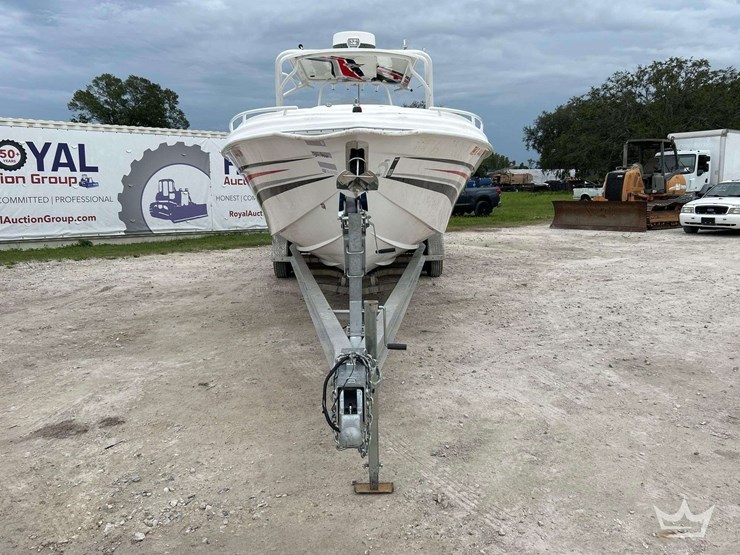 2014-glasstream-360-scx-twin-400r-mercury's-with-triple-axle-aluminum-trailer-image-27