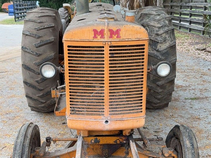 minneapolis-moline-diesel-image-3