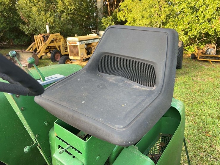 john-deere-3020-image-67