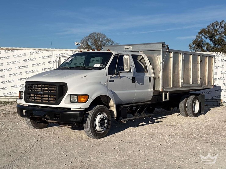 2002-ford-f650-image-1