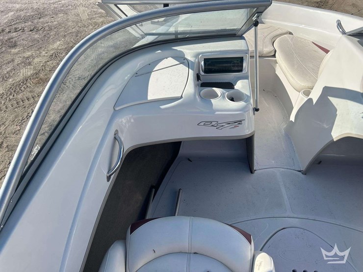 2013-tahoe-q4-boat-with-2013tracker-18ft-s/a-boat-trailer-image-10