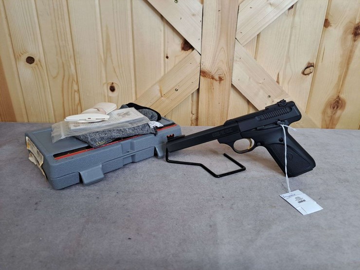 browning-buck-mark-.22-lr-semiauto-pistol-image-1