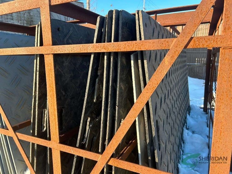 tandem-axle-trailer-with-yard-mats-included-trailer-is-under-2500lbs-no-title-image-4