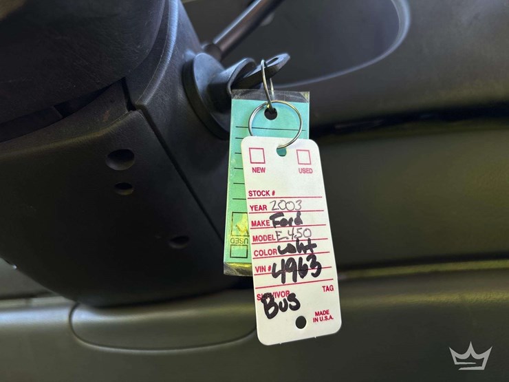 2003-ford-e450-image-47