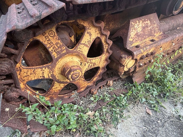 minneapolis-moline-diesel-crawler-image-36