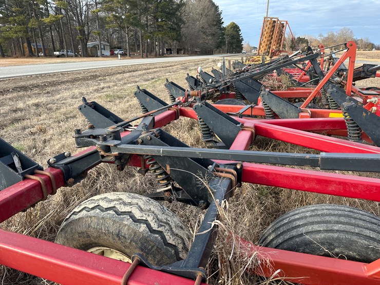 #38452-•-case-ptx300-34'-field-cultivator-image-56