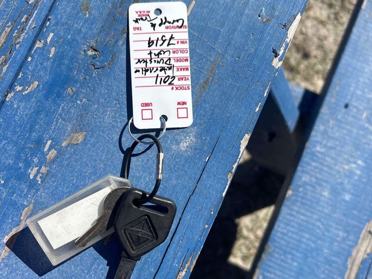 2011-international-durastar-4300-image-30