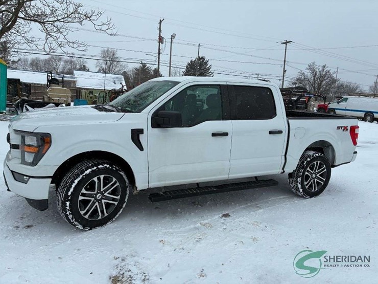 2023-ford-f150-image-1