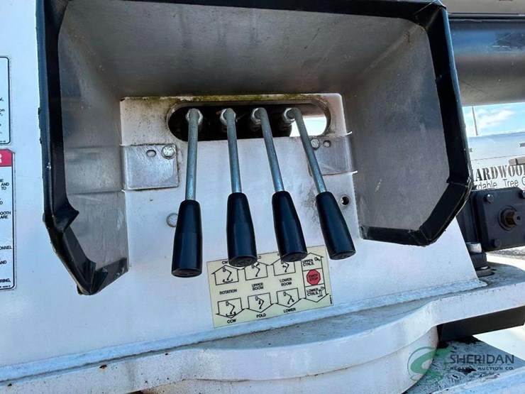 2021-ford-f750-image-20