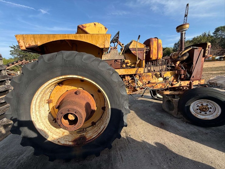 minneapolis-moline-g1000-image-4