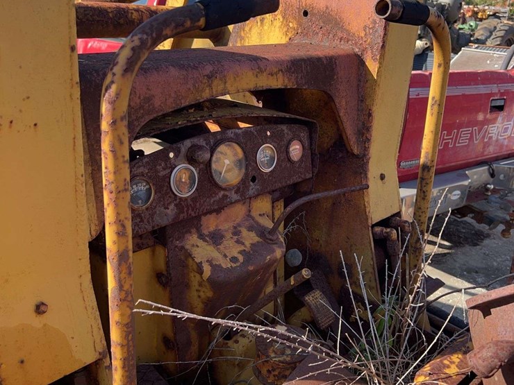 minneapolis-moline-diesel-crawler-image-24