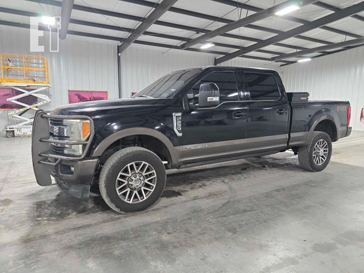 2017-ford-f250-image-1
