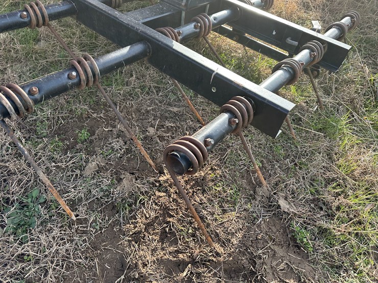 #38441-•-70"-cultivator-image-5