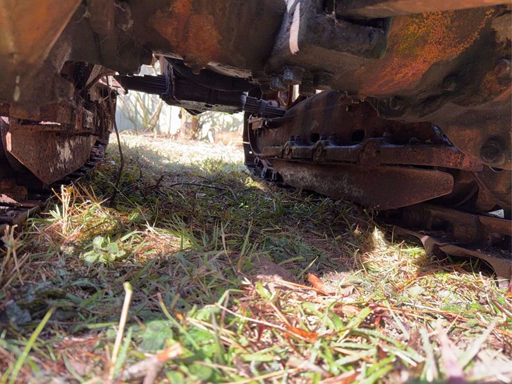 caterpillar-2-ton-image-42