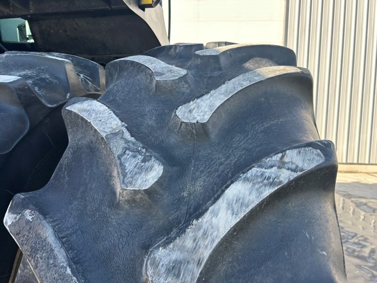 2014-versatile-400-image-55