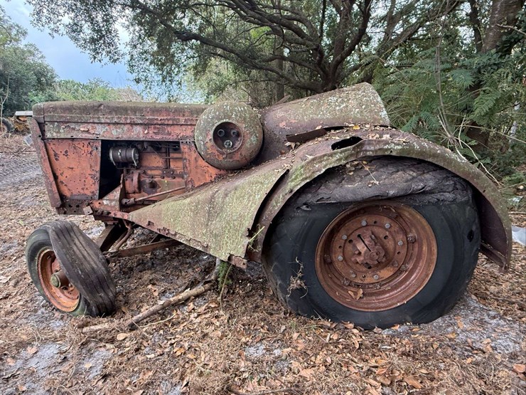 minneapolis-moline-orchard-image-2