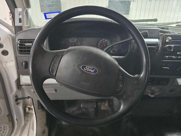 2007-ford-f550-sd-image-11